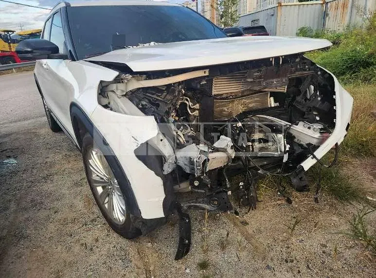 Photo 2 of 11: 2020 Ford Explorer — Korean insurance auction