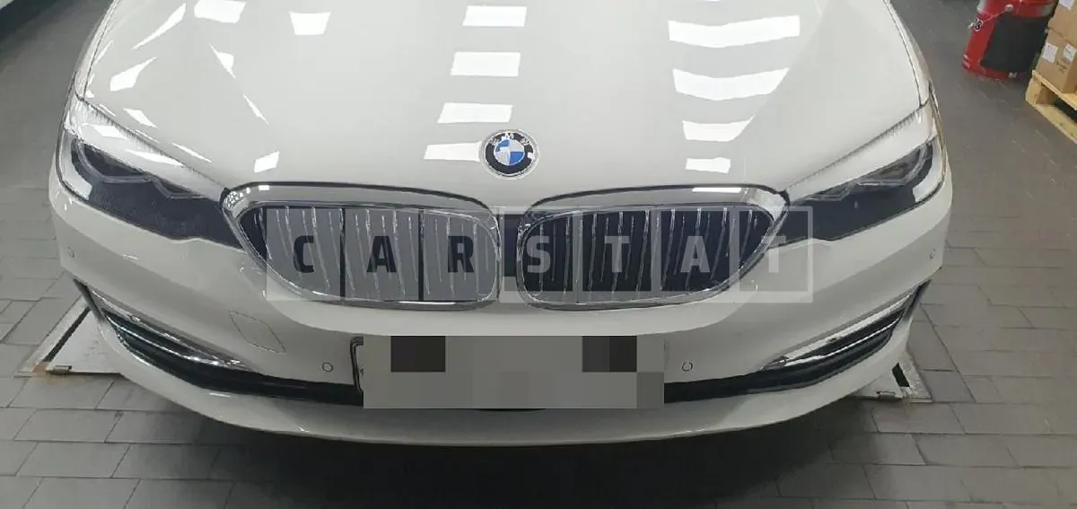 Photo 3 of 3: 2019 BMW (parts) 520i Luxury Headlamp — Korean insurance auction