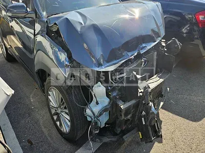 Photo 1 of 10: 2019 Hyundai Kona — Korean insurance auction