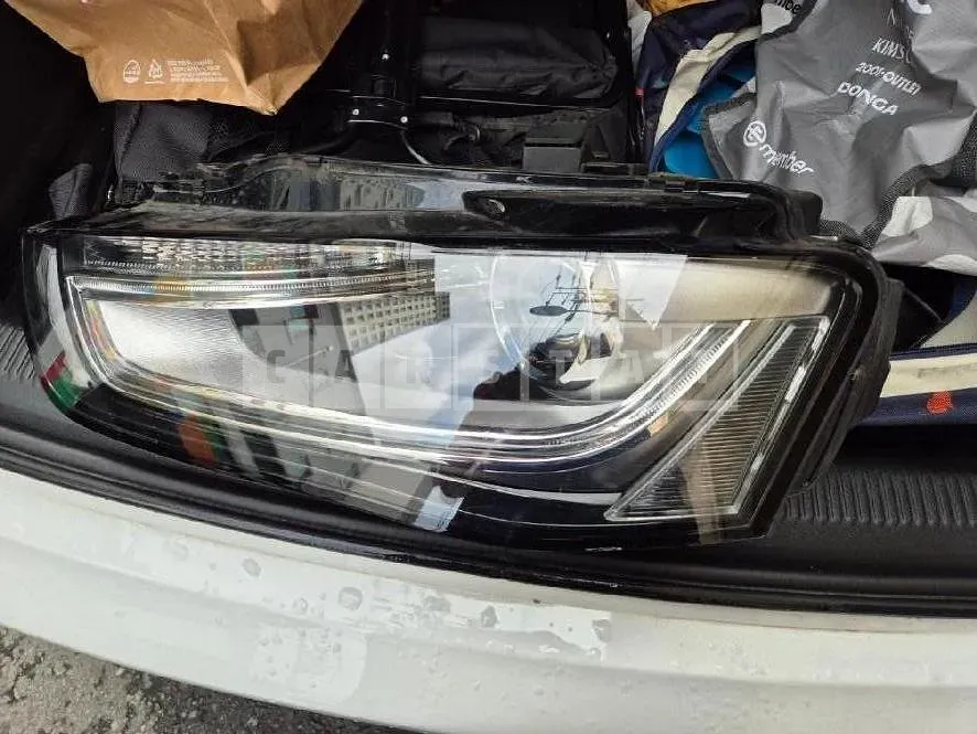 Photo 2 of 6: 2015 Audi (parts) A4 30 TDI Headlamp — Korean insurance auction