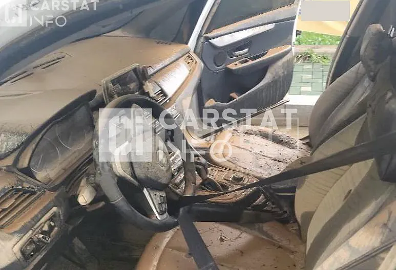 Photo 2 of 11: 2016 BMW Calm Active Tourer — Korean insurance auction