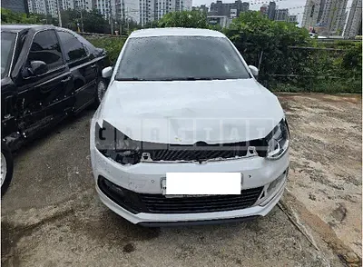 Photo 1 of 20: 2015 Volkswagen Polo 5 FL 1.4 TDI BMT — Korean insurance auction