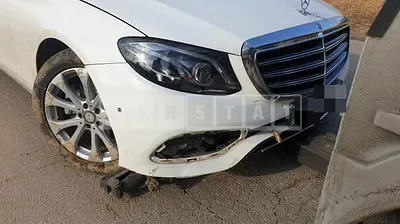 Photo 1 of 12: 2017 Mercedes-Benz E220 d 4Matic — Korean insurance auction