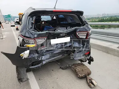 Photo 1 of 12: 2018 Kia Sorento, VIN KNAPS81ABKA484865 — Korean insurance auction