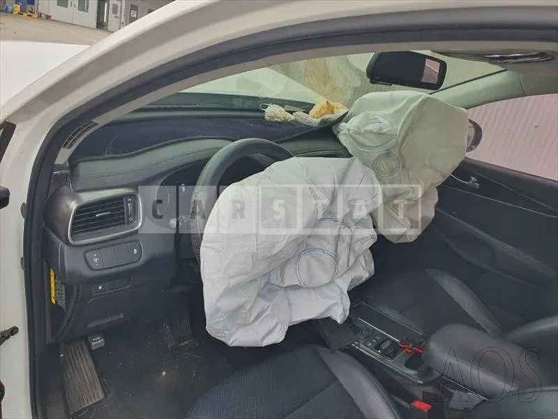 Photo 2 of 10: 2016 Kia Sorento, VIN KNAPS81ADGA254261 — Korean insurance auction