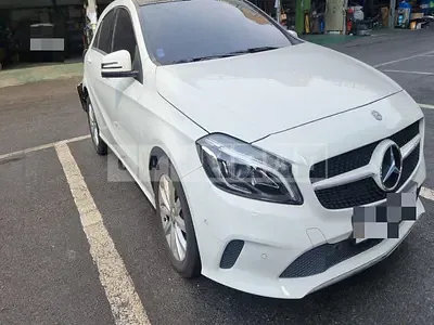 Photo 1 of 27: 2016 Mercedes-Benz A200 — Korean insurance auction