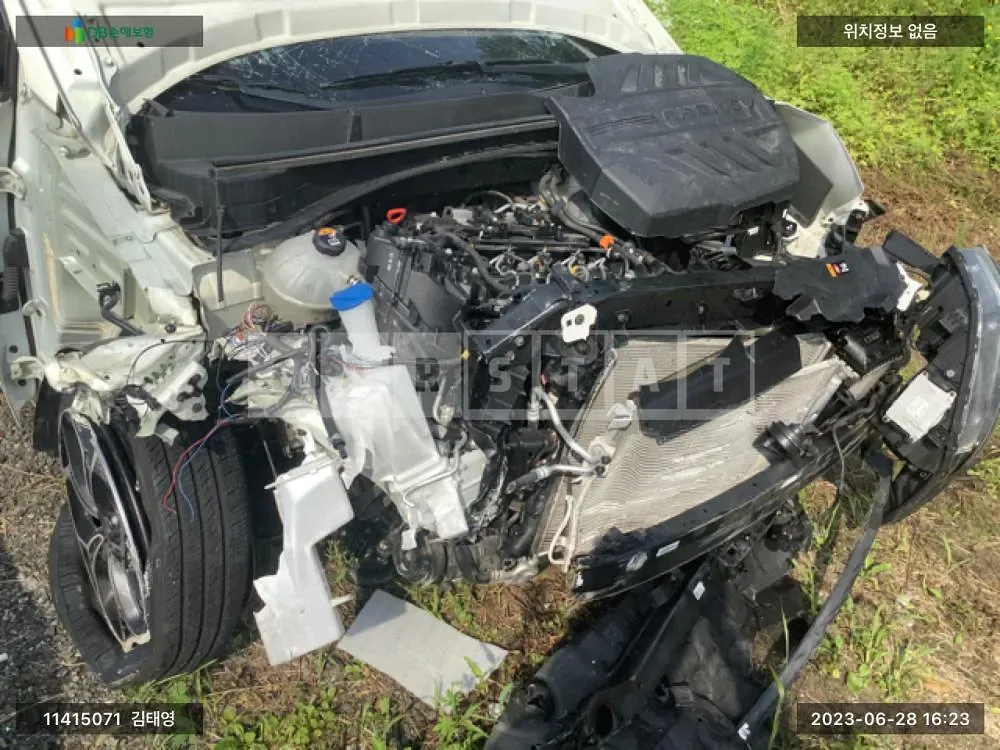 Photo 2 of 19: 2020 Kia Sportage, VIN KNAPN813BLK823575 — Korean insurance auction