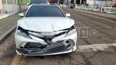 Photo 1 of 15: 2021 Toyota Camry, VIN JTNB11HKXM3122172 — Korean insurance auction