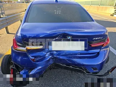 Photo 1 of 17: 2023 BMW 320d xDrive — Korean insurance auction