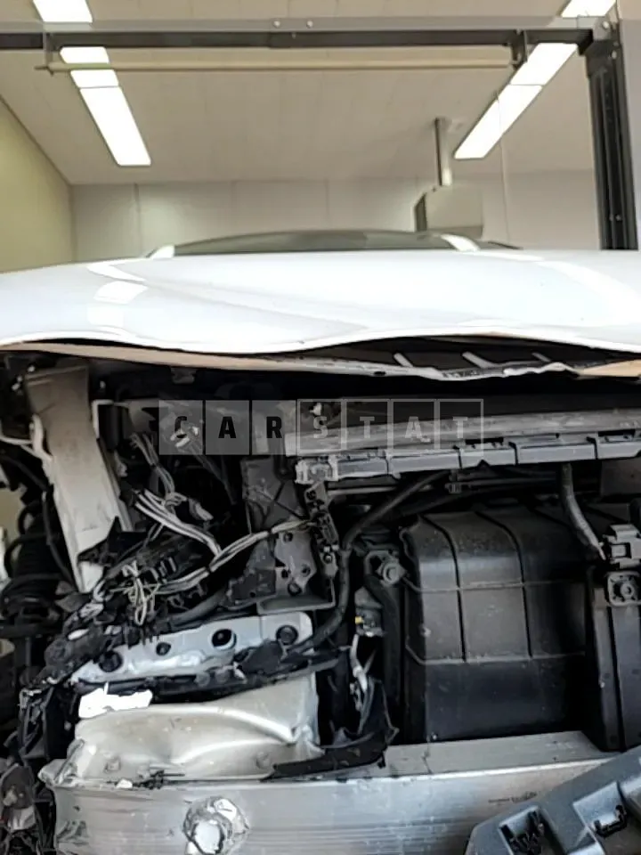 Photo 2 of 24: 2021 Hyundai IONIQ 5 — Korean insurance auction