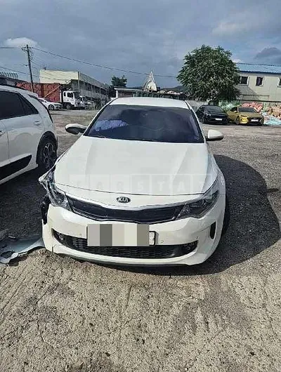 Photo 1 of 15: 2017 Kia K5 2.0 (Hybrid) — Korean insurance auction