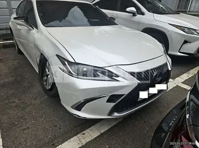 Photo 1 of 22: 2020 Lexus ES300h — Korean insurance auction