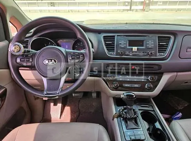 Photo 2 of 17: 2015 Kia Autech Carnival Disabled Car, VIN KRFEDRE2AFB001031 — Korean insurance auction