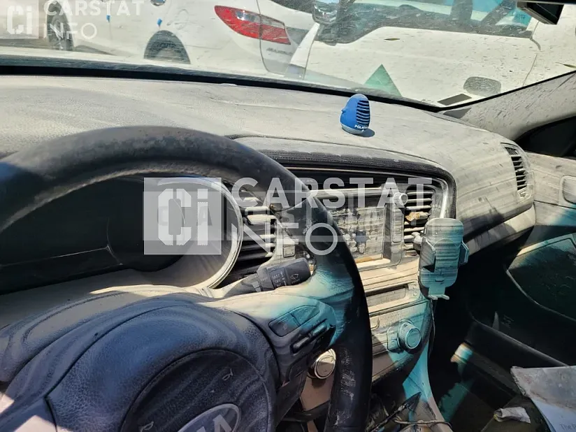 Photo 2 of 8: 2015 Kia K5, VIN KNAGN41CBFA087358 — Korean insurance auction