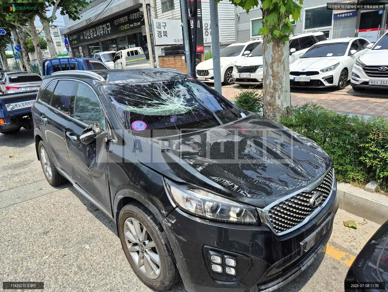 Photo 2 of 12: 2017 Kia Sorento, VIN KNAPS81ABHA316719 — Korean insurance auction