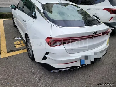 Photo 1 of 8: 2020 Kia K5 2.0 Hybrid, VIN KNAG341JBLA007968 — Korean insurance auction