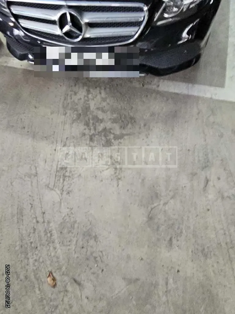 Photo 2 of 7: 2018 Mercedes-Benz E300 4Matic — Korean insurance auction