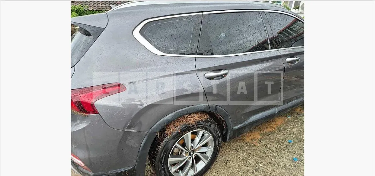 Photo 2 of 9: 2018 Hyundai Santa Fe TM — Korean insurance auction