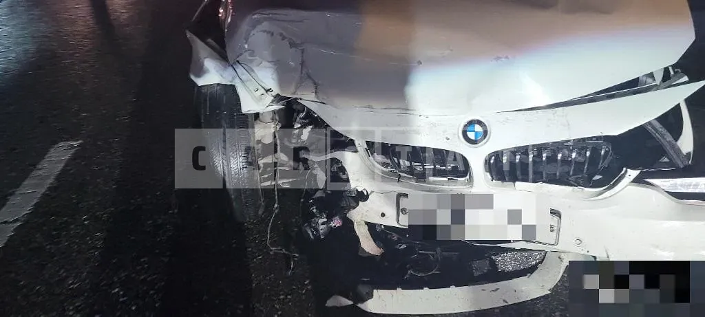 Photo 2 of 8: 2017 BMW 420d Coupe, VIN WBA4P7101HK788384 — Korean insurance auction