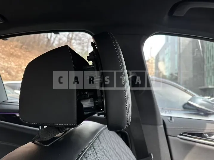 Photo 2 of 13: 2022 BMW 530i, VIN WBA71BH06NCK91571 — Korean insurance auction