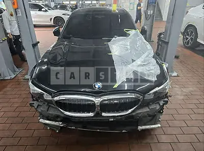 Photo 1 of 11: 2021 BMW 320i — Korean insurance auction