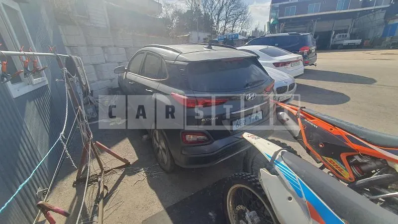 Photo 2 of 8: 2019 Hyundai Kona EV — Korean insurance auction