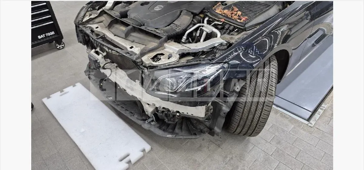 Photo 2 of 3: 2020 Mercedes-Benz (parts) E450 Headlamp — Korean insurance auction