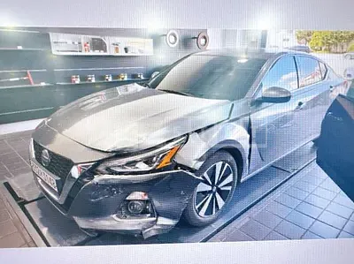Photo 1 of 25: 2019 Nissan Altima 2.5 — Korean insurance auction
