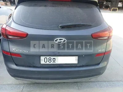 Photo 1 of 37: 2019 Hyundai Tucson, VIN KMHJ3817GKU946256 — Korean insurance auction