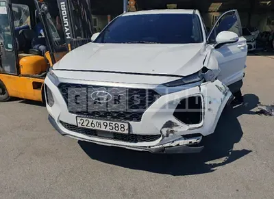 Photo 1 of 23: 2019 Hyundai Santa Fe — Korean insurance auction
