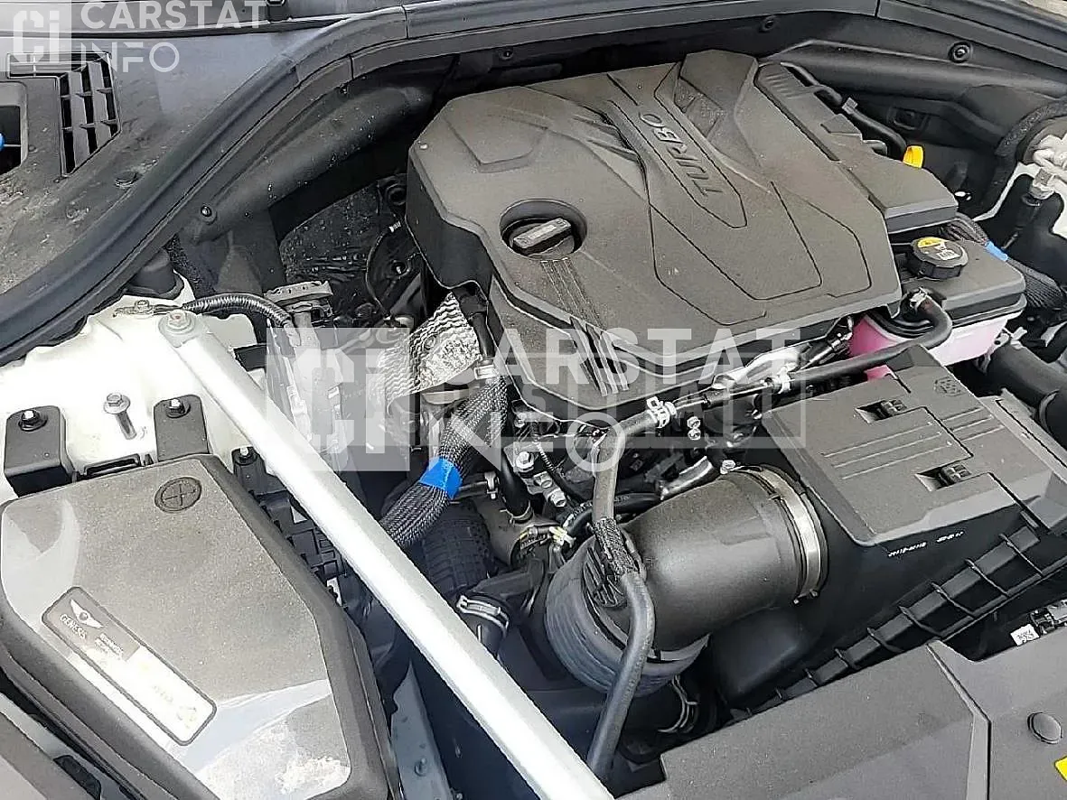 Photo 2 of 11: 2022 Genesis G70 — Korean insurance auction
