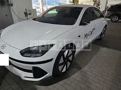 Photo 1 of 25: 2025 Hyundai IONIQ 6 — Korean insurance auction