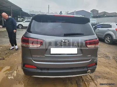 Photo 1 of 15: 2015 Kia Sorento, VIN KNAPS81ABFA096811 — Korean insurance auction