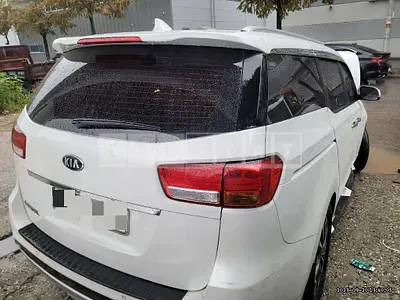 Photo 1 of 17: 2014 Kia Carnival, VIN KNAMB81ABFS010533 — Korean insurance auction