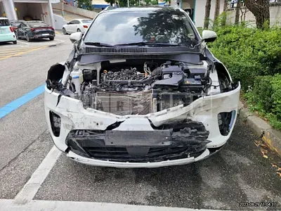 Photo 1 of 9: 2019 Kia Sorento, VIN KNAPH81ABKA508767 — Korean insurance auction