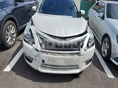Photo 1 of 15: 2014 Nissan Altima 2.5 — Korean insurance auction