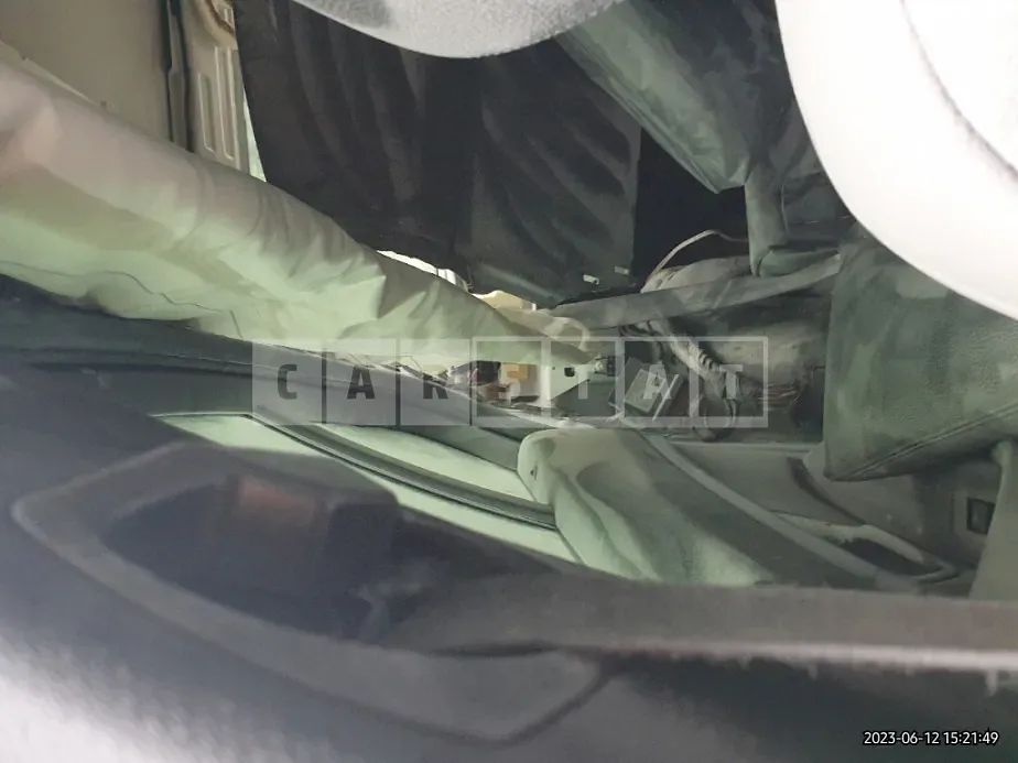 Photo 2 of 26: 2017 BMW 320i, VIN WBA8A9103HK883270 — Korean insurance auction