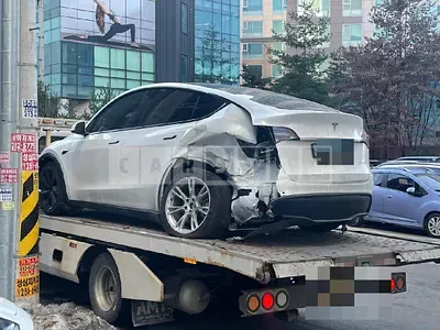 Photo 1 of 57: 2021 Tesla Model Y Long Range, VIN 5YJYGDEE9MF176076 — Korean insurance auction