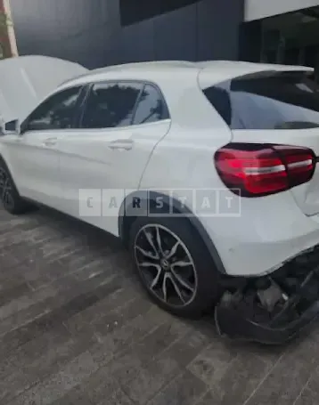 Photo 2 of 9: 2018 Mercedes-Benz GLA250 4Matic, VIN WDCTG4GB3JJ484484 — Korean insurance auction