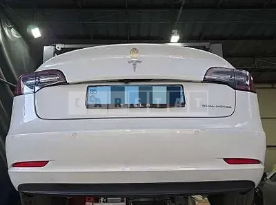 Photo 1 of 27: 2021 Tesla Model 3 Long Range, VIN 5YJ3E1EB0MF946671 — Korean insurance auction