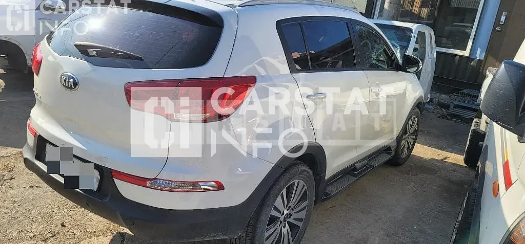 Photo 2 of 9: 2014 Kia Sportage R — Korean insurance auction