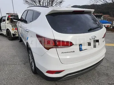 Photo 1 of 13: 2016 Hyundai Santa Fe DM — Korean insurance auction
