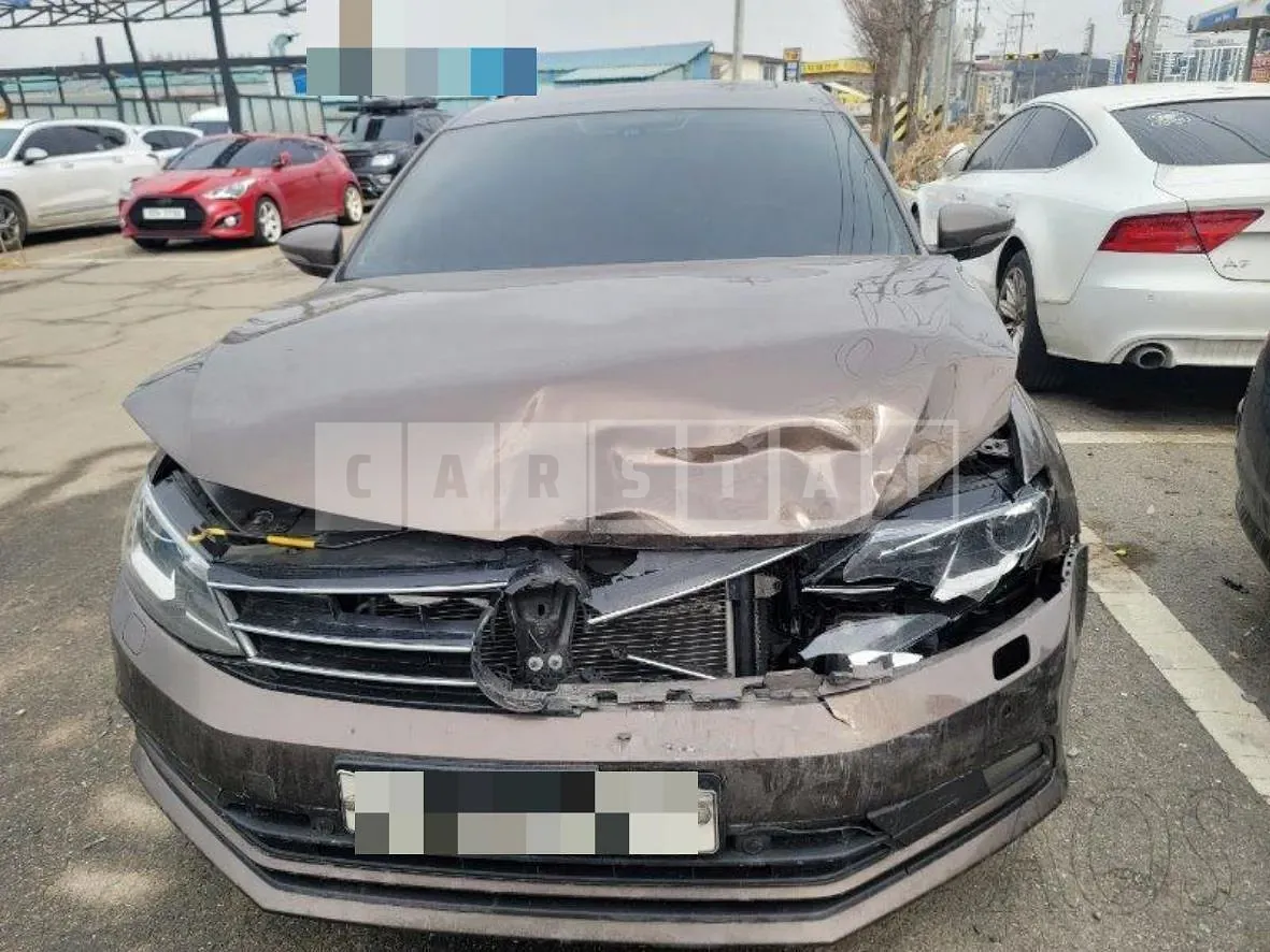 Photo 2 of 27: 2015 Volkswagen Jetta 2.0 TDI BMT Premium, VIN WVWZZZ16ZFM026463 — Korean insurance auction