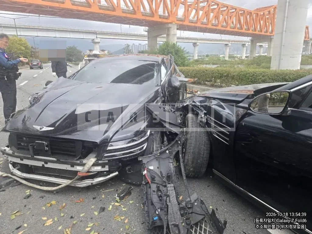 Photo 2 of 13: 2020 Genesis G80 2.5T — Korean insurance auction