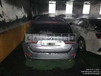 Photo 1 of 16: 2023 BMW 320i Touring — Korean insurance auction