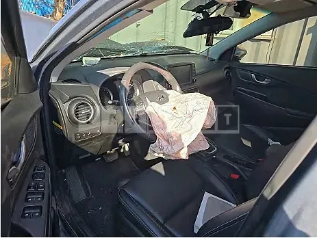 Photo 2 of 13: 2018 Hyundai Kona — Korean insurance auction