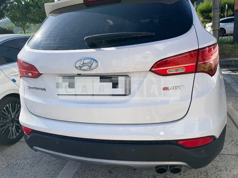 Photo 2 of 6: 2014 Hyundai Santa Fe DM 2.2 — Korean insurance auction