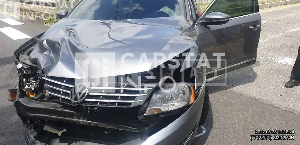 Photo 2 of 15: 2014 Volkswagen Passat 2.0 TDI — Korean insurance auction