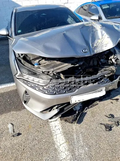 Photo 1 of 24: 2020 Kia K5, VIN KNAG241JBLA001083 — Korean insurance auction