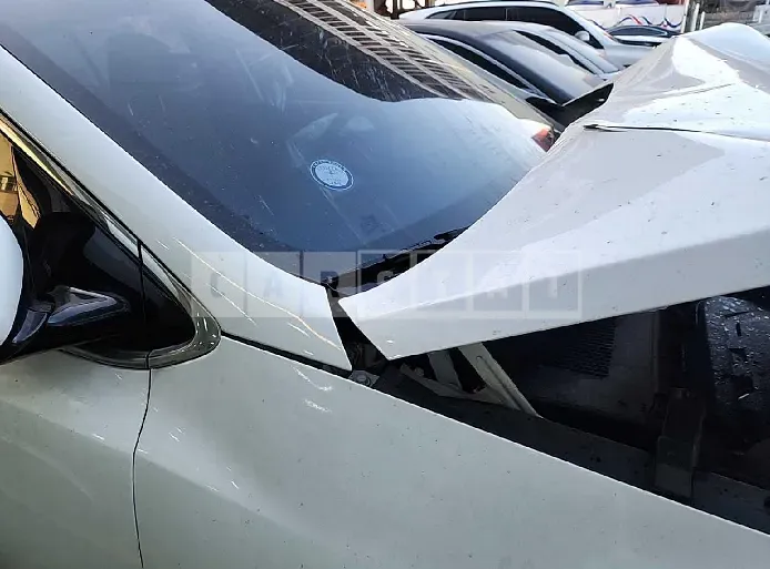 Photo 2 of 20: 2018 Kia Sportage, VIN KNAP6815GJK490265 — Korean insurance auction